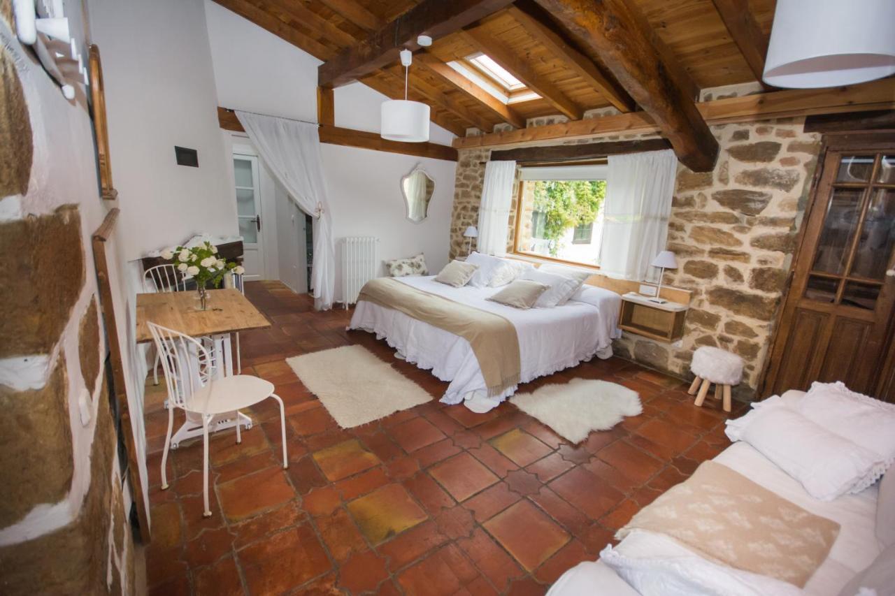 La Gandara Guest House Crespo ภายนอก รูปภาพ