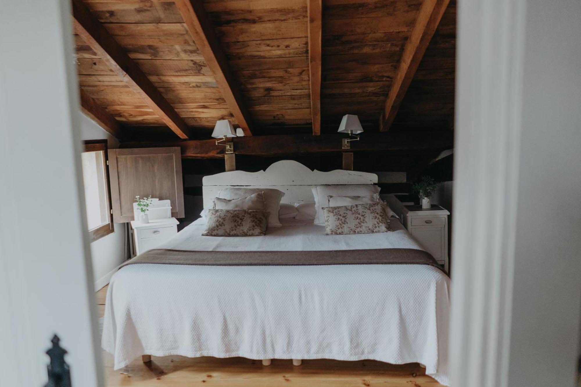 La Gandara Guest House Crespo ภายนอก รูปภาพ